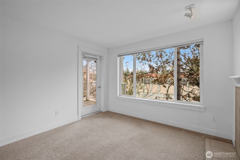 Property photo for 300 N 130th Street #7203, Seattle photo 5