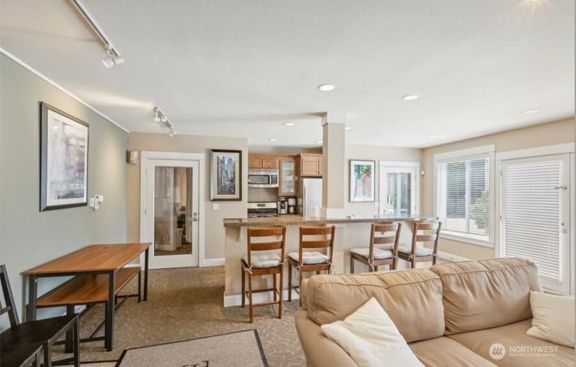 Property photo for 300 N 130th Street #7203, Seattle photo 26