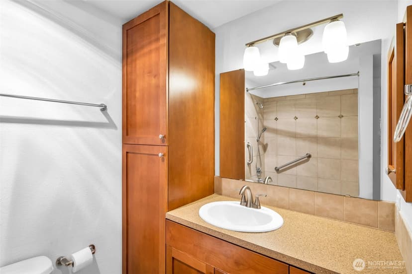 Property photo for 300 N 130th Street #7203, Seattle photo 17