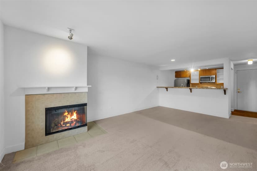 Property photo for 300 N 130th Street #7203, Seattle photo 11