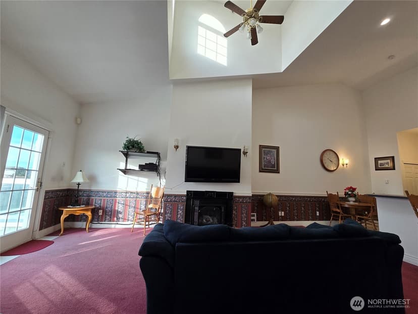 Property photo for 855 NW Ocean Shores Boulevard #201, Ocean Shores photo 10