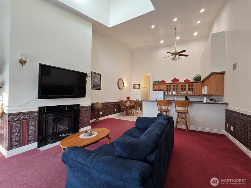 Property photo for 855 NW Ocean Shores Boulevard #201, Ocean Shores photo 6