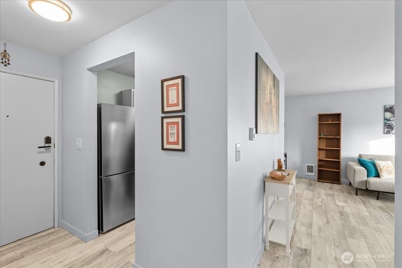 Property photo for 13201 Linden Avenue North #310A, Seattle photo 18