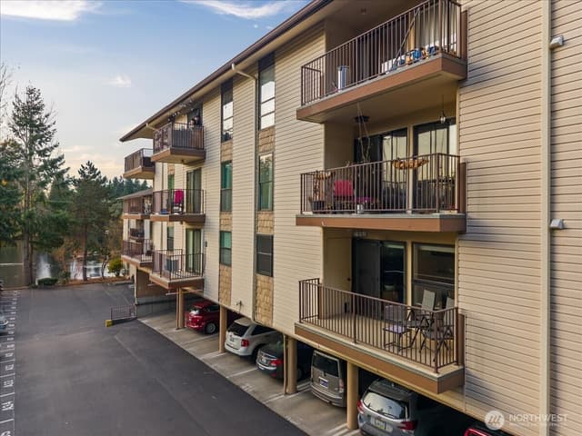 Property photo for 13201 Linden Avenue North #310A, Seattle photo 4