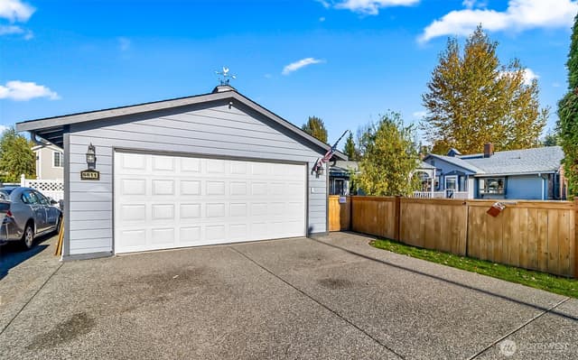 Property photo for 6611 78th Place NE, Marysville