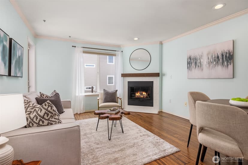 Property photo for 520 2nd Avenue W #406, Seattle photo 12