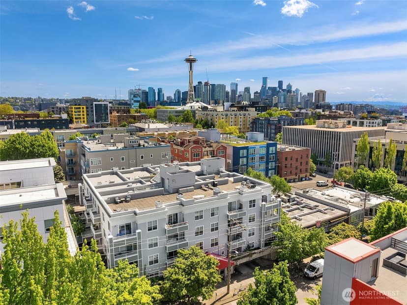 Property photo for 520 2nd Avenue W #406, Seattle photo 25