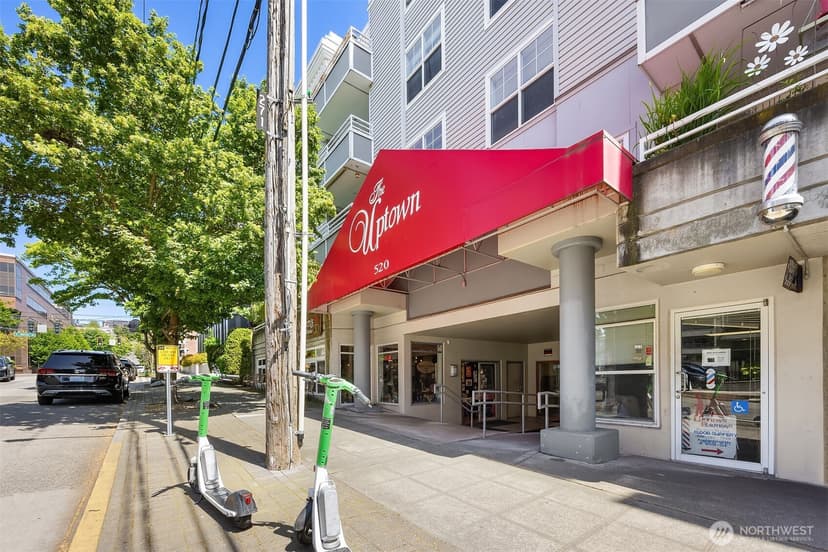 Property photo for 520 2nd Avenue W #406, Seattle photo 22