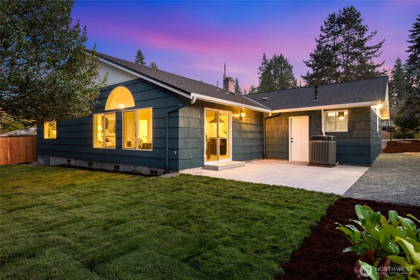Property photo for 2144 N 146th Street, Shoreline photo 2