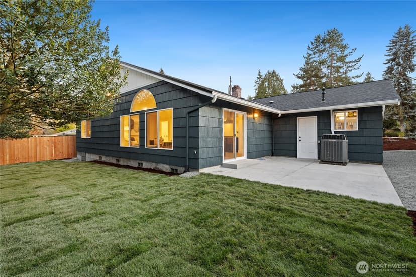 Property photo for 2144 N 146th Street, Shoreline photo 32