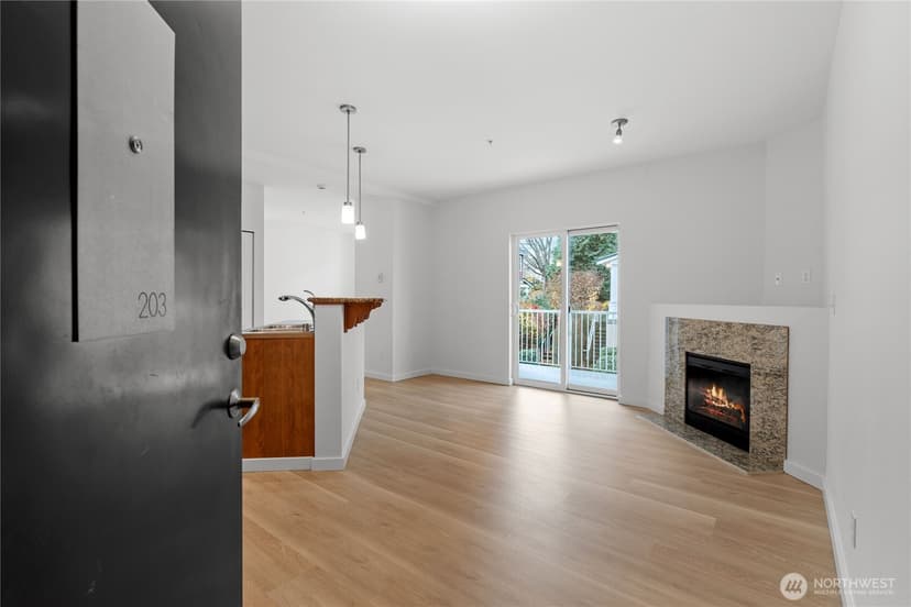 Property photo for 2840 SW Raymond Street #203, Seattle photo 3