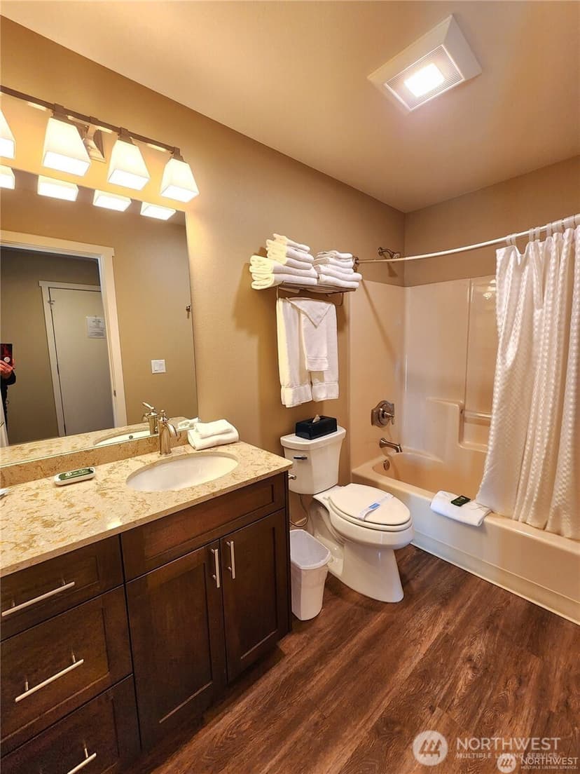Property photo for 1 Lakeside 719-M, Manson photo 16