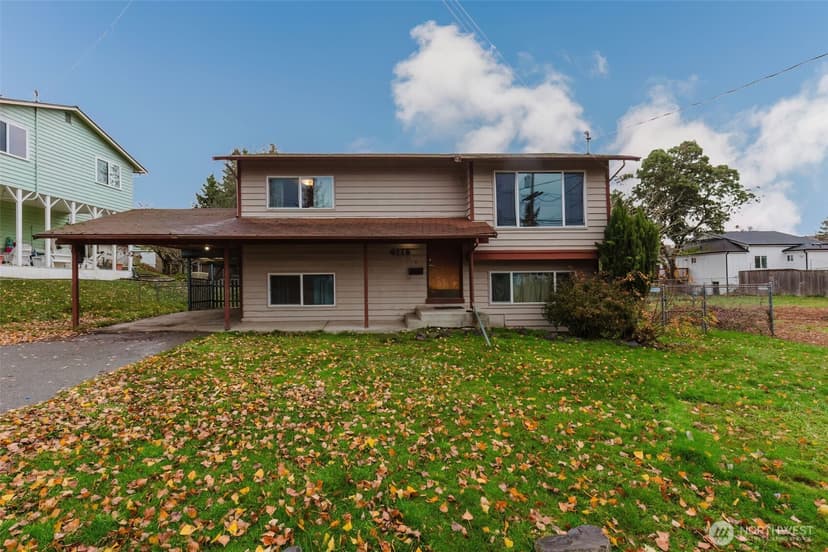 Property photo for 4116 W H Street, Bremerton photo 2