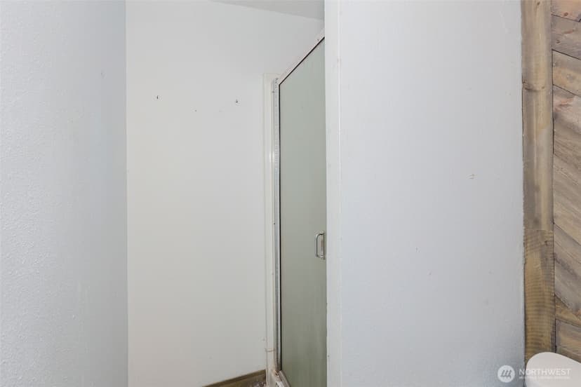 Property photo for 4116 W H Street, Bremerton photo 24