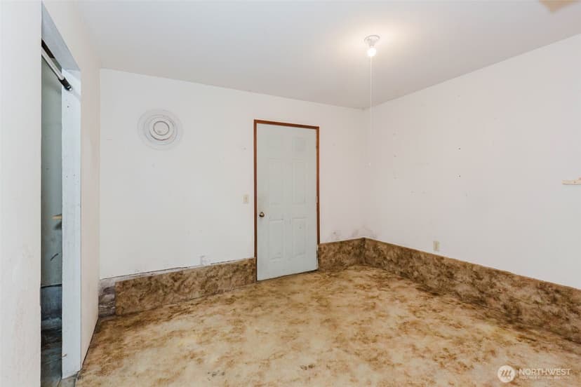 Property photo for 4116 W H Street, Bremerton photo 30