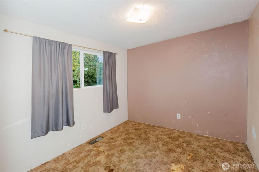 Property photo for 4116 W H Street, Bremerton photo 12