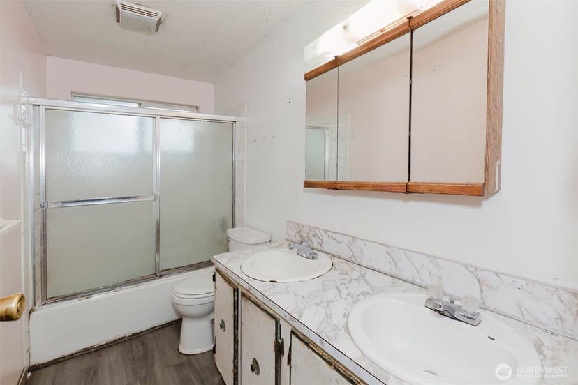 Property photo for 4116 W H Street, Bremerton photo 15