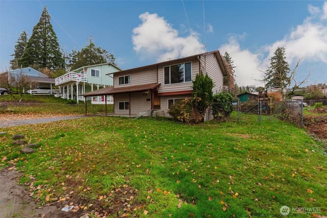 Property photo for 4116 W H Street, Bremerton photo 4