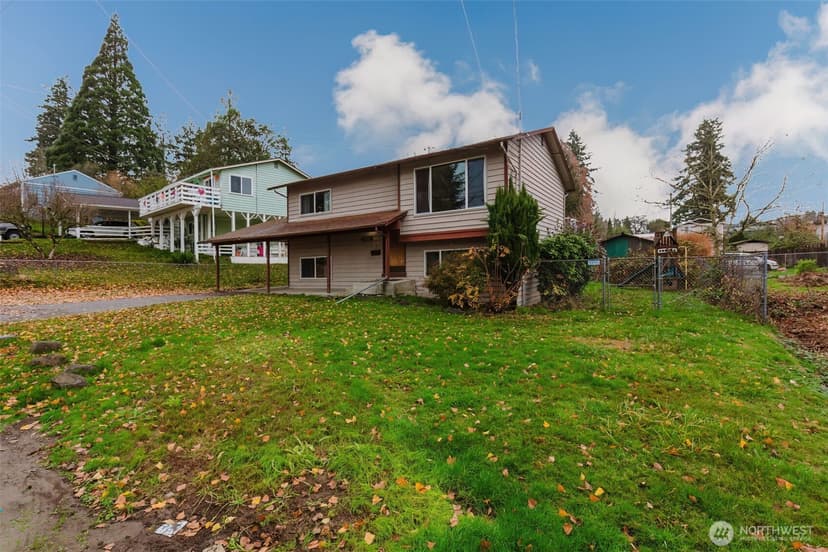 Property photo for 4116 W H Street, Bremerton photo 4