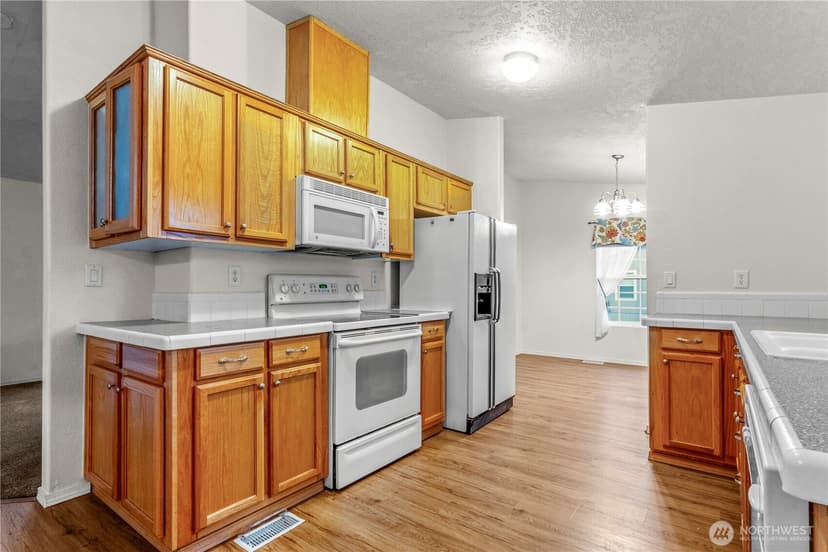 Property photo for 10703 62nd Street E #82, Puyallup photo 9