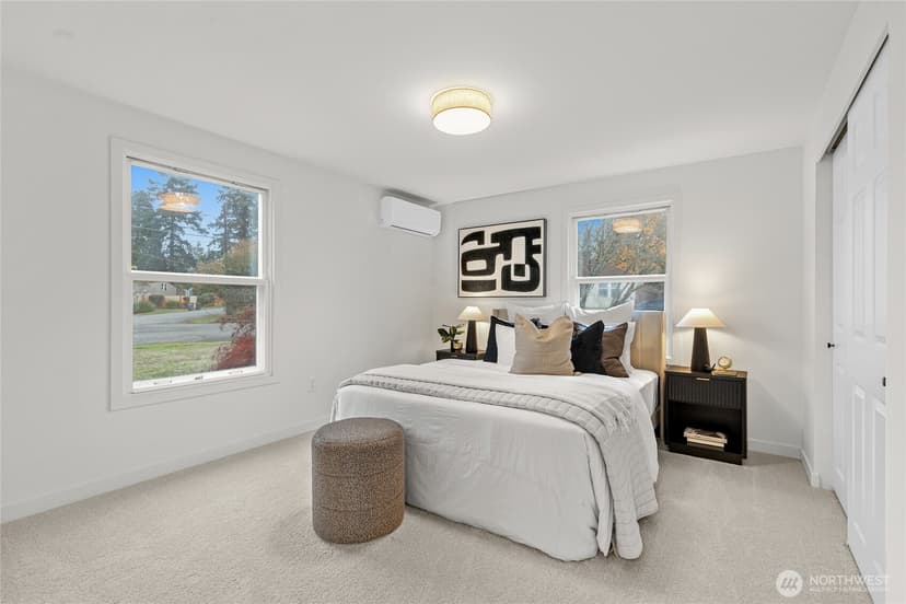 Property photo for 2460 S 121 Street, Burien photo 9