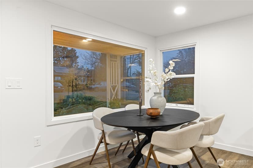 Property photo for 2460 S 121 Street, Burien photo 6