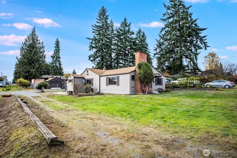 Property photo for 345 S 184th Street, Burien photo 37