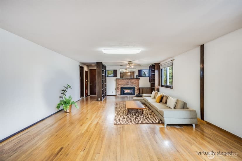 Property photo for 345 S 184th Street, Burien photo 9