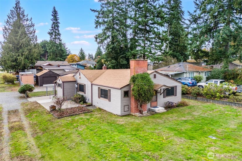 Property photo for 345 S 184th Street, Burien photo 38