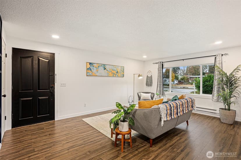 Property photo for 9011 washington Boulevard SW, Lakewood photo 8