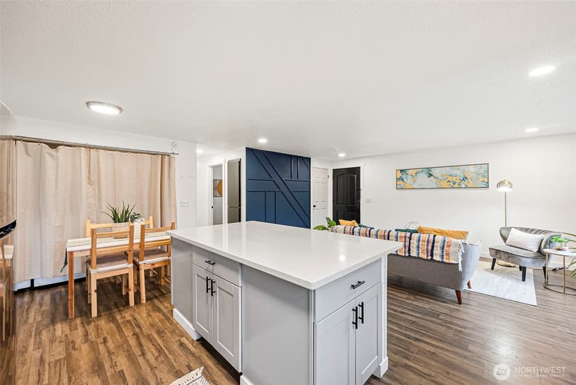 Property photo for 9011 washington Boulevard SW, Lakewood photo 9