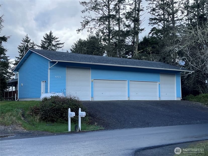 Property photo for 653 Sunset Avenue NE, Ocean Shores photo 3
