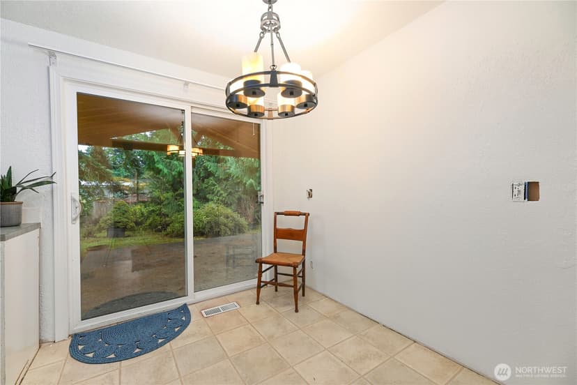 Property photo for 5902 178th Street SW, Lynnwood photo 17