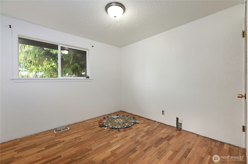 Property photo for 5902 178th Street SW, Lynnwood photo 25