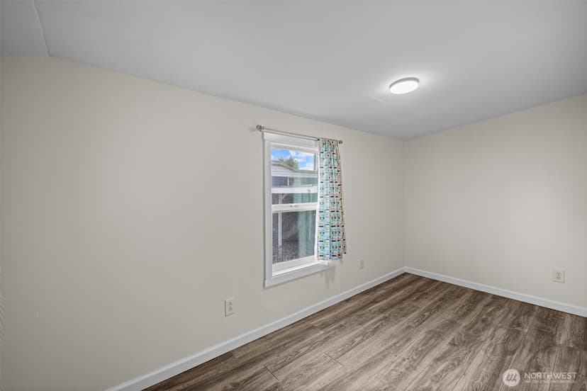 Property photo for 10302 Lakeview Avenue SW #42, Lakewood photo 15