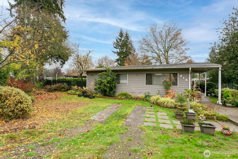 Property photo for 916 Ferndale Circle NE, Renton photo 13