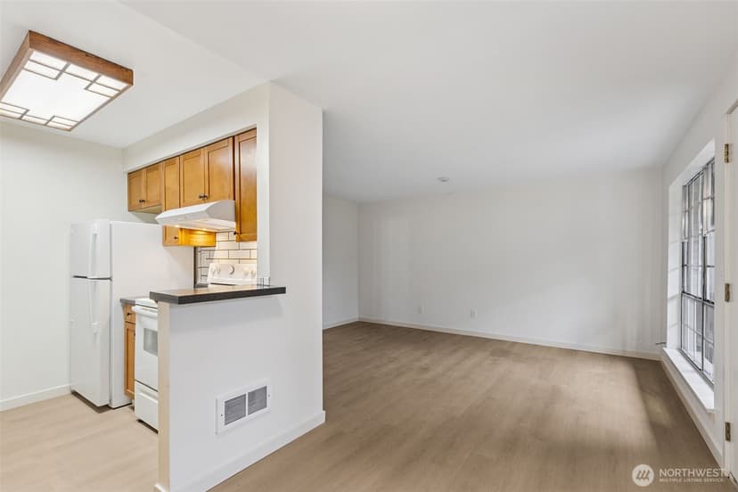 Property photo for 3425 S 176th Street #110, SeaTac photo 16