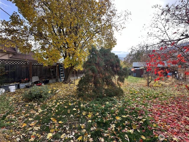 Property photo for 426 E Wapato Avenue, Chelan photo 4