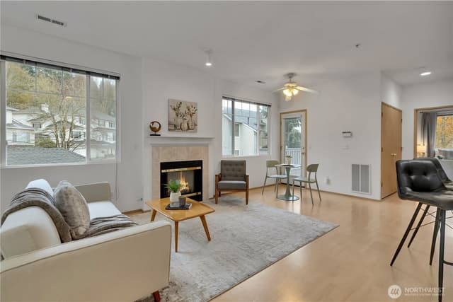 Property photo for 4710 Mill Pond Drive SE #309, Auburn photo 5