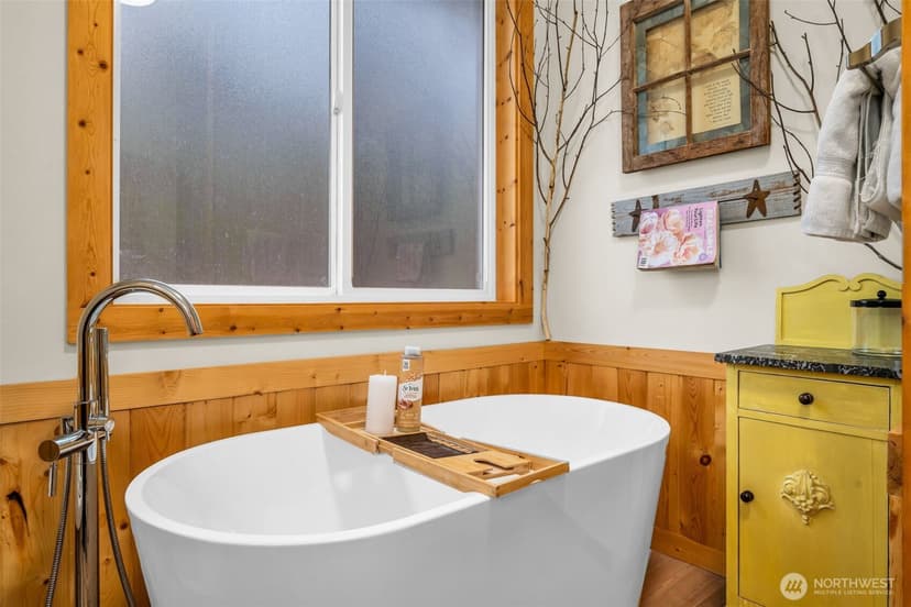 Property photo for 11650 Eagle Creek Road, Leavenworth photo 18