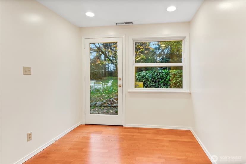 Property photo for 1316 SW 116th Street, Seattle photo 12