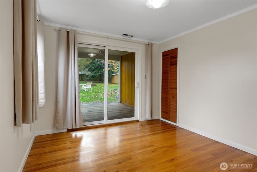 Property photo for 1316 SW 116th Street, Seattle photo 17