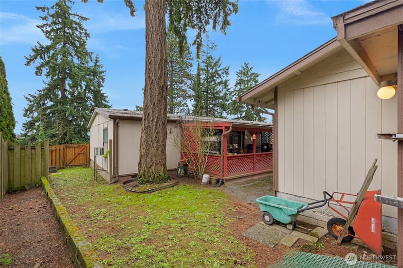 Property photo for 6217 4th Street E, Tacoma photo 5