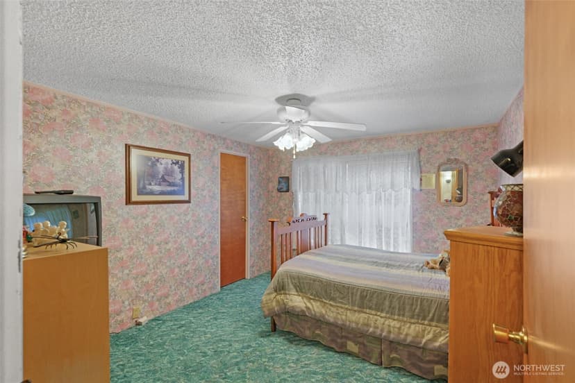 Property photo for 6217 4th Street E, Tacoma photo 31