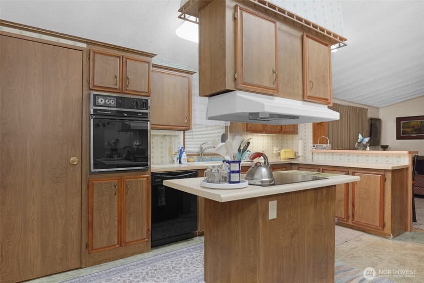 Property photo for 6217 4th Street E, Tacoma photo 12
