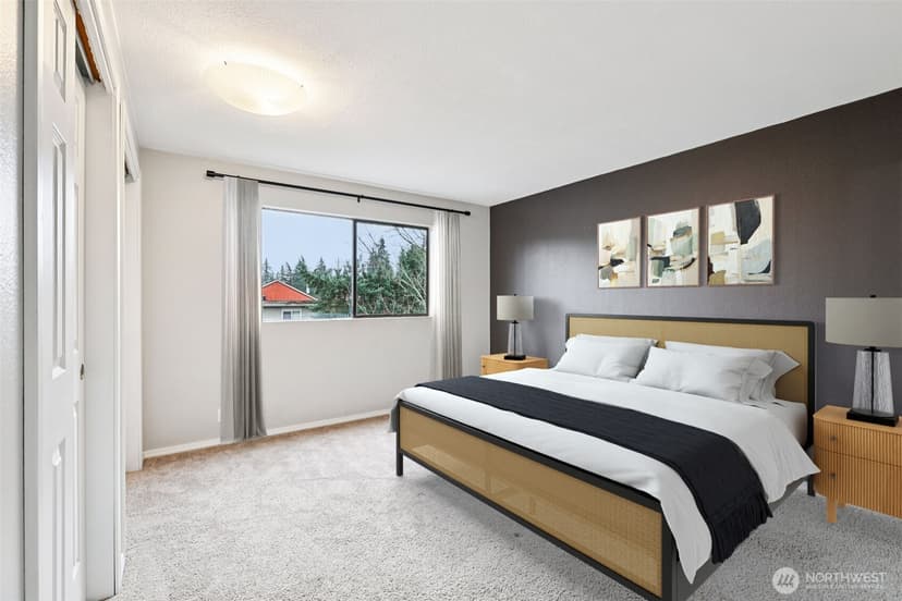 Property photo for 12300 33rd Avenue NE #402, Seattle photo 13