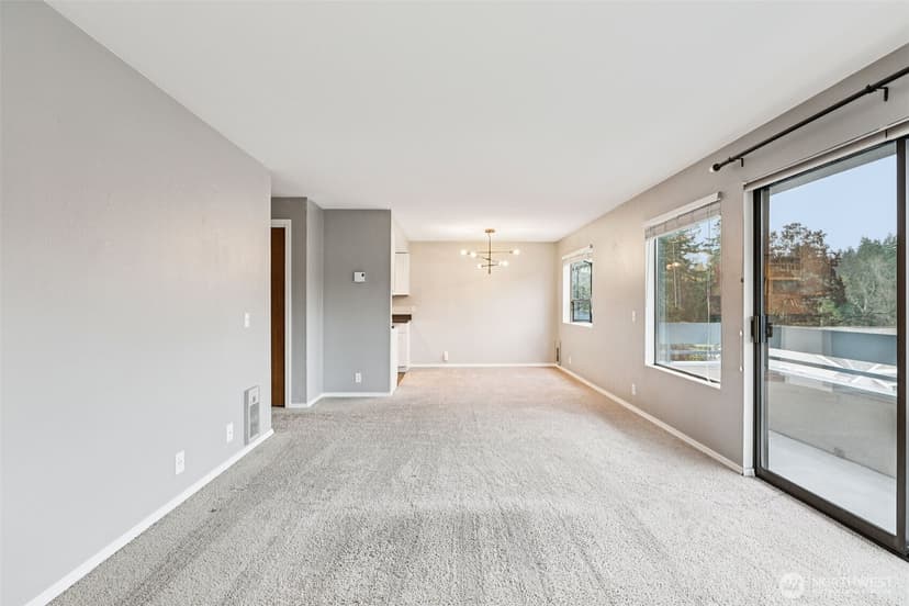 Property photo for 12300 33rd Avenue NE #402, Seattle photo 7