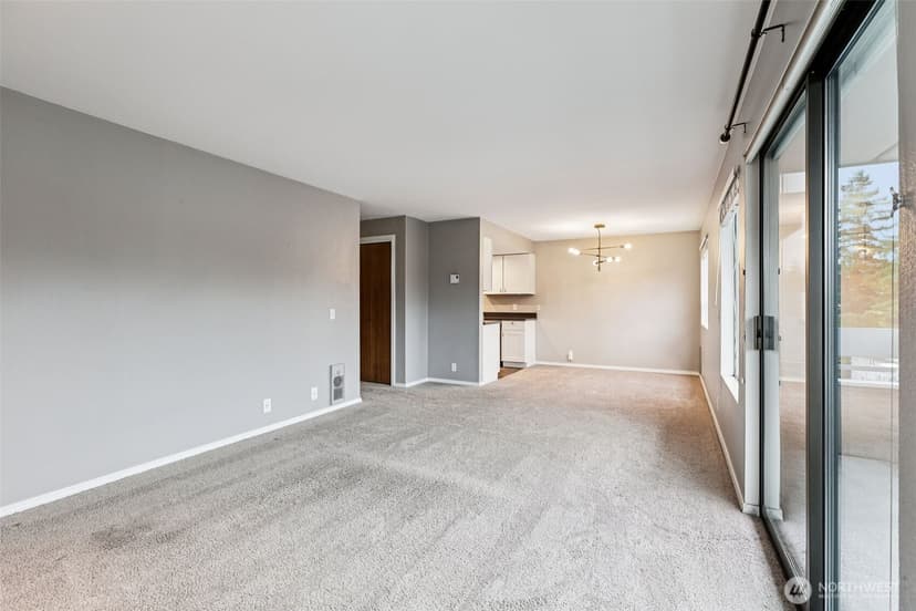 Property photo for 12300 33rd Avenue NE #402, Seattle photo 6