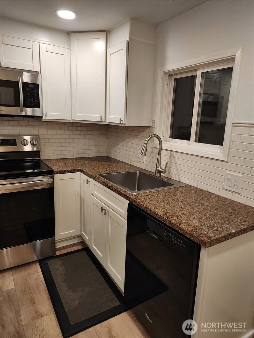 Property photo for 201 Union Avenue SE #43, Renton photo 21