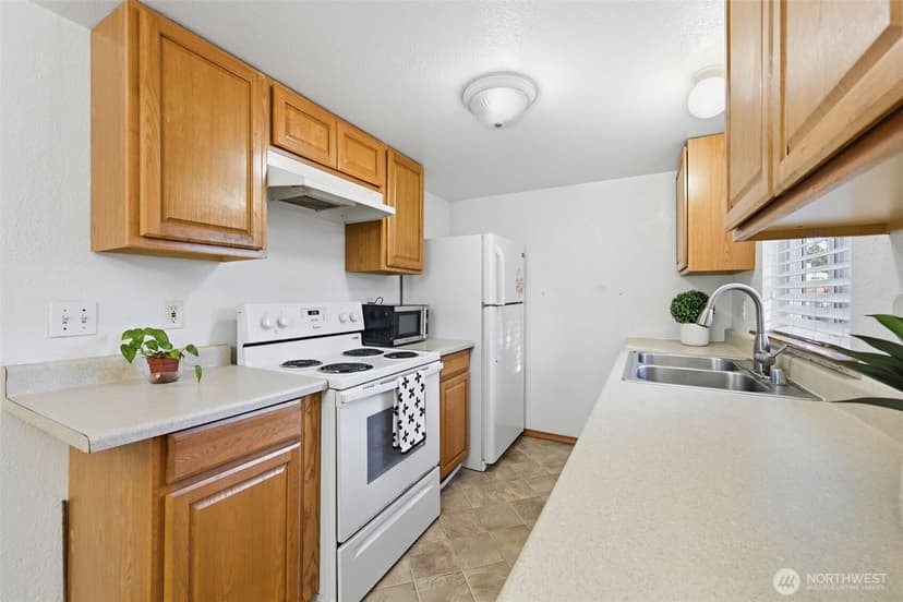 Property photo for 9105 1st Pl NE #1, Lake Stevens photo 15